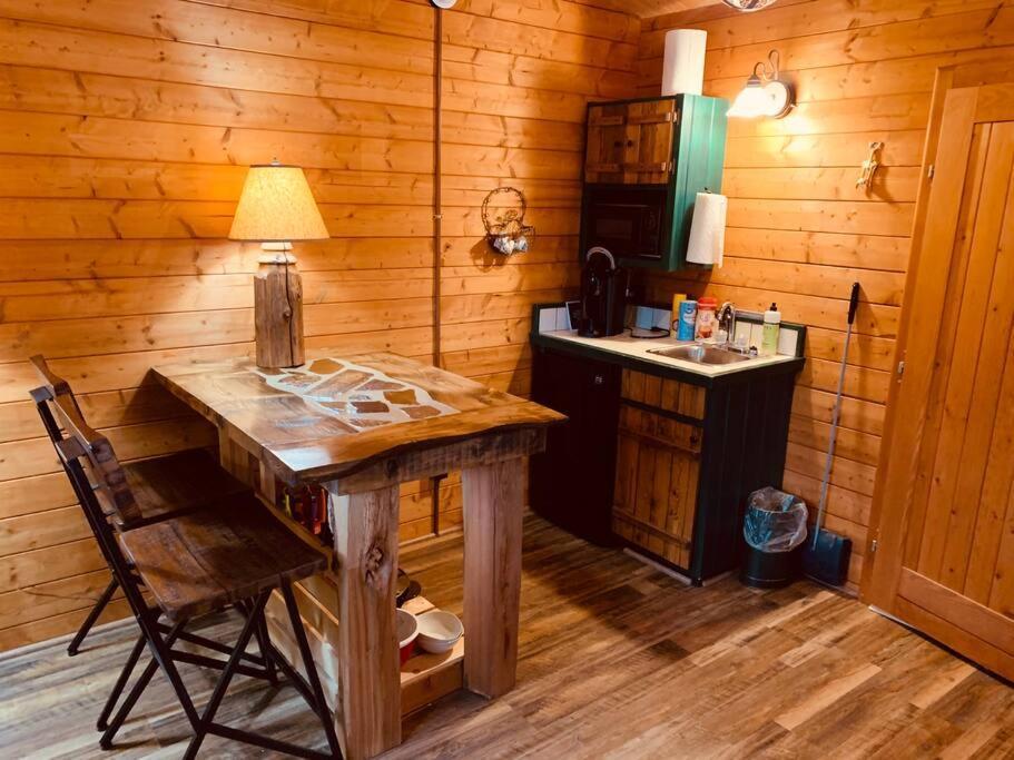 Fancy Fireflies Cabin Hayward Exterior photo